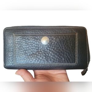 Vintage Coach Black Leather Wallet with Silver Detail